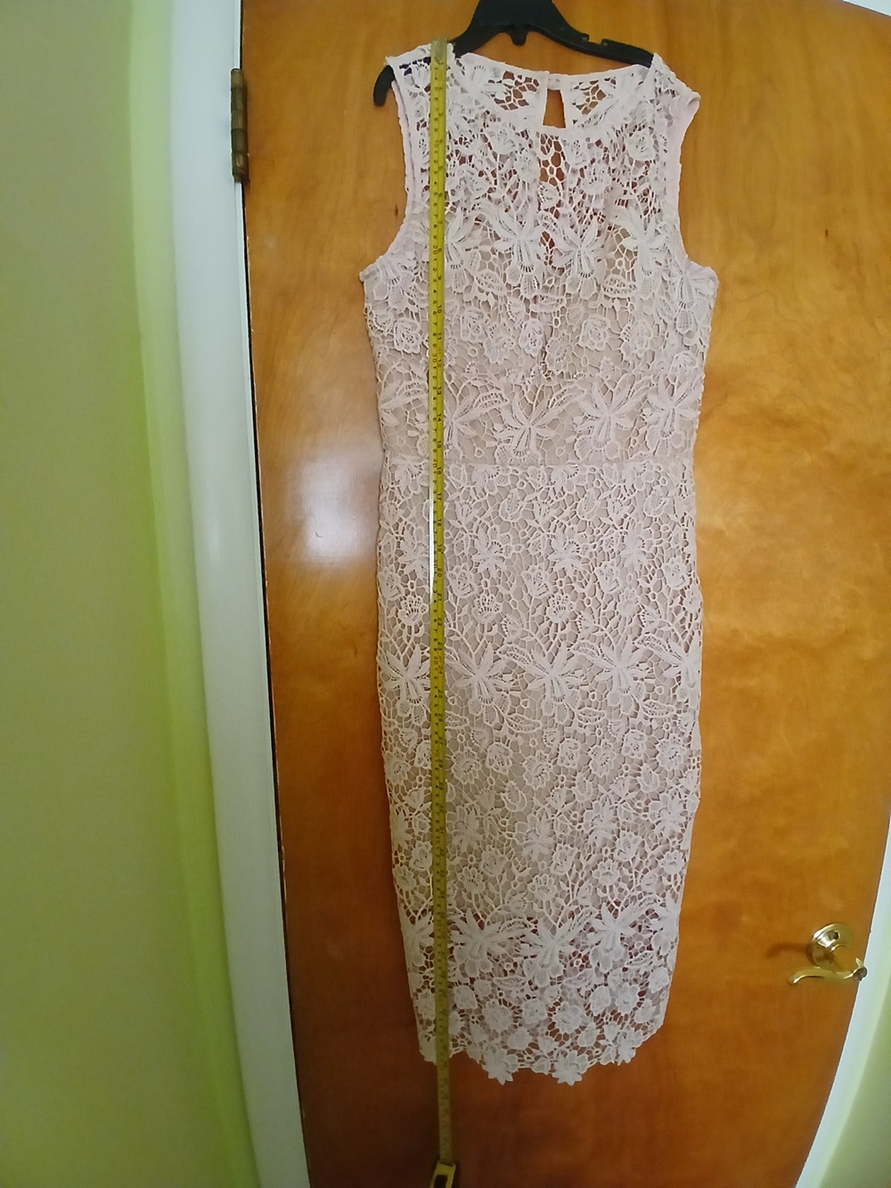 Sleeveless Lace Midi Dress in Blush Pink